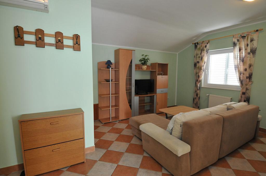 Apartments Bugenvila Кавтат Стая снимка