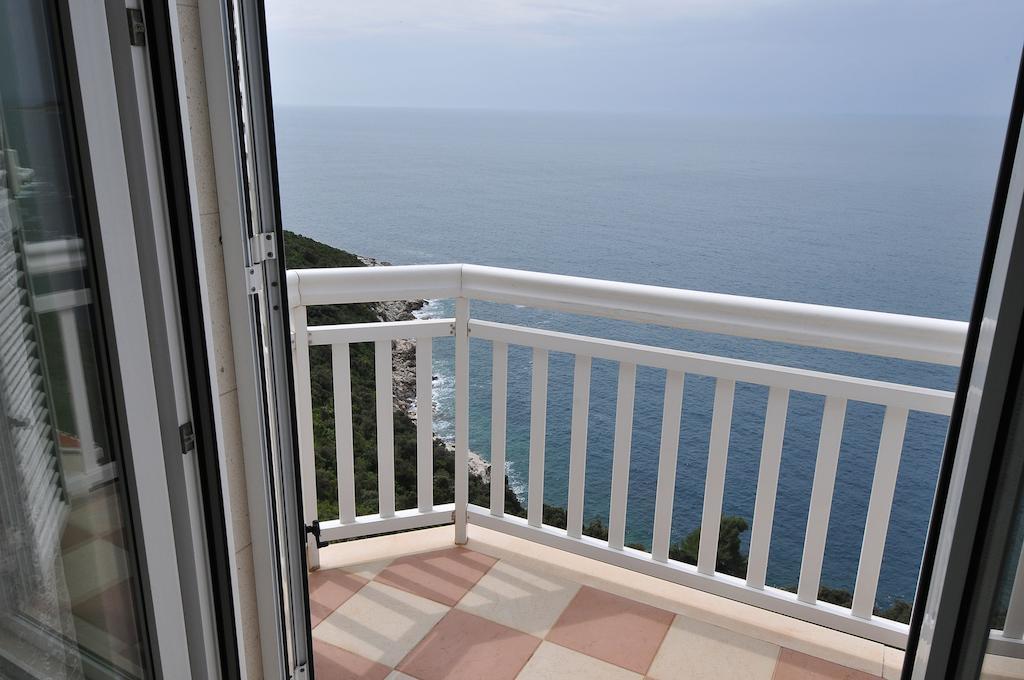 Apartments Bugenvila Кавтат Екстериор снимка